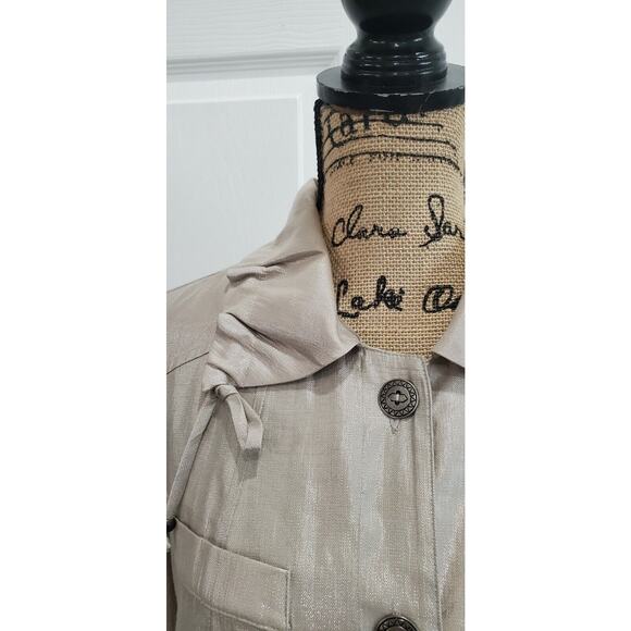 Ruby Rd. Beige Shimmer Button Front Pockets Top Jacket Drawstring Collar Size 8 - Picture 2 of 7